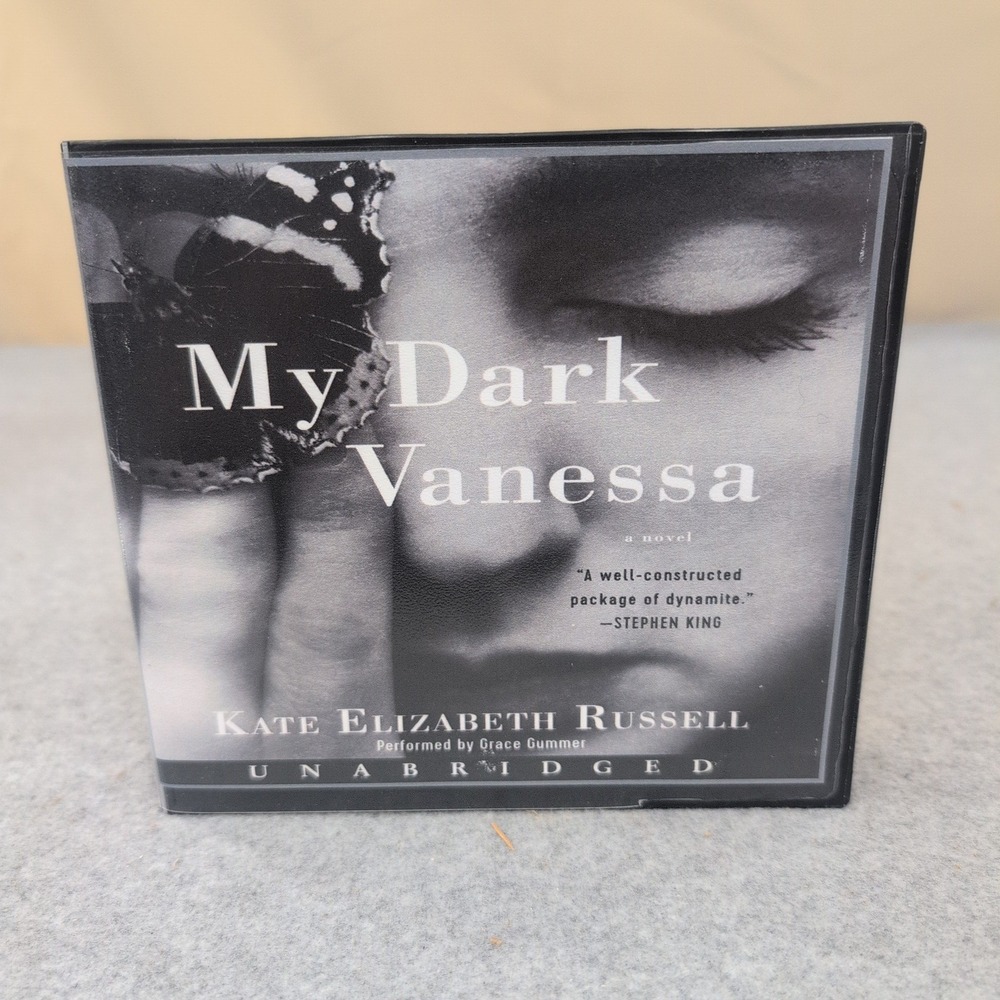 My Dark Vanessa Kate Elizabeth Russell Unabridged Audiobook 13 CD Grace Gummer - Picture 1 of 2